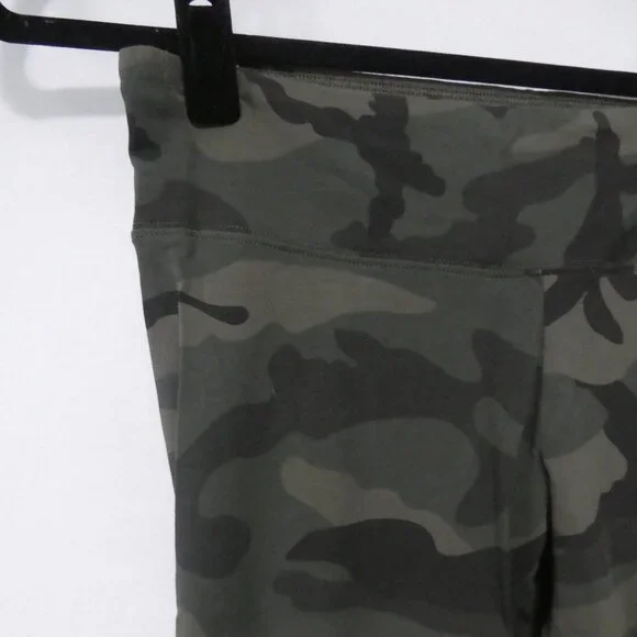 TNA | small | Camouflage Patterned Stylish Leggings | NWOT - Picture 3 of 16